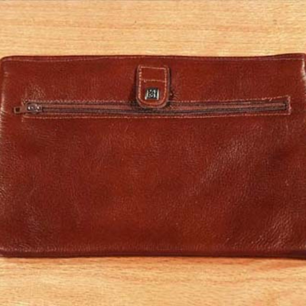 SPRING-TOP WALLET in CALF LEATHER, MEDIUM BROWN, CLOSES TIGHTLY, 7 x 5 INCHES,